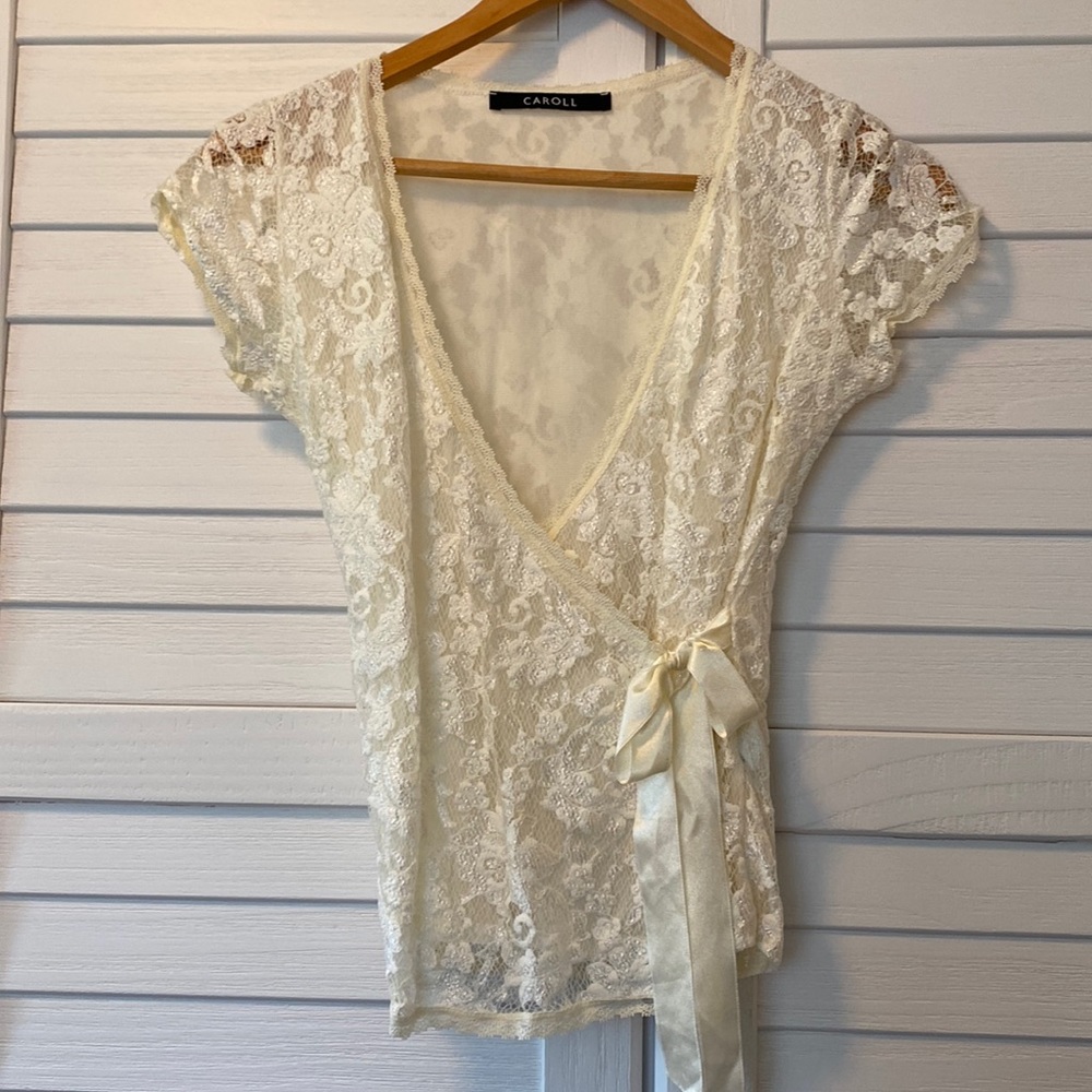 Carroll lacy cache-cœur blouse